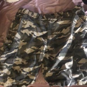 Y2K camo jean cargo shorts